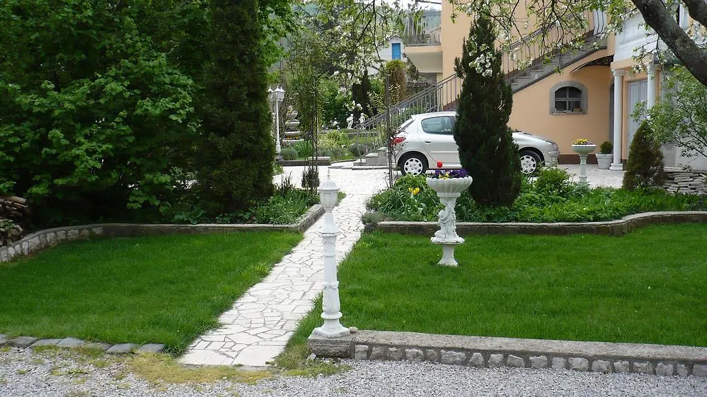 Automotodrom Grobnik - Apartments And Rooms Skejic Čavle 3*,